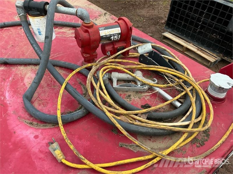  1989 L Skid Mounted Steel Fuel Tank صهاريج الوقود والصهاريج الإضافية