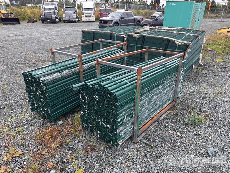 2000 ft of Fencing Fencing equipment