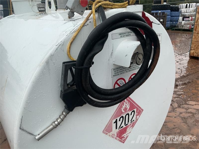 2200 L Skid Mounted Steel Fuel Tank Баки для топлива и присадок