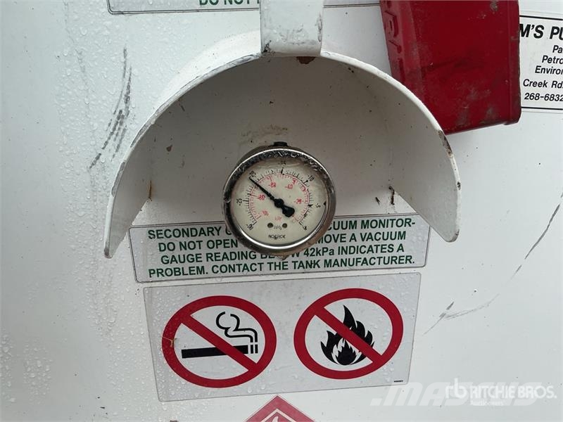 2200 L Skid Mounted Steel Fuel Tank Баки для топлива и присадок