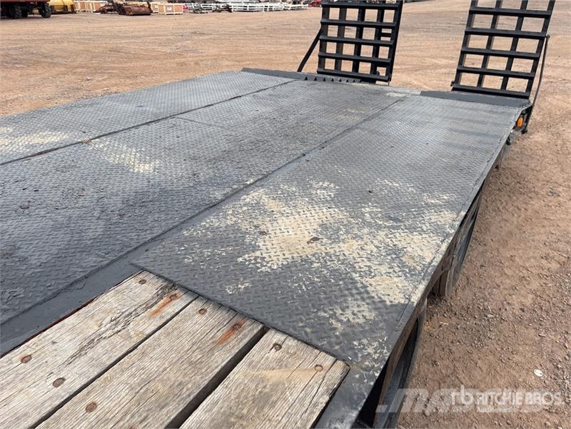 28 ft T/A Equipment Trailer Rimorchio per il trasporto di veicoli