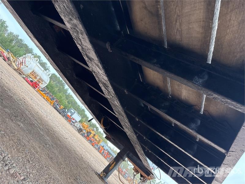 28 ft T/A Equipment Trailer Rimorchio per il trasporto di veicoli