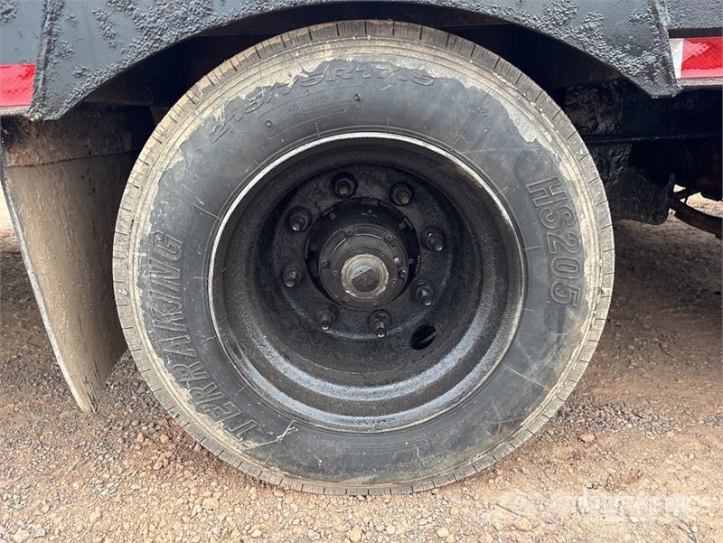 28 ft T/A Equipment Trailer Rimorchio per il trasporto di veicoli