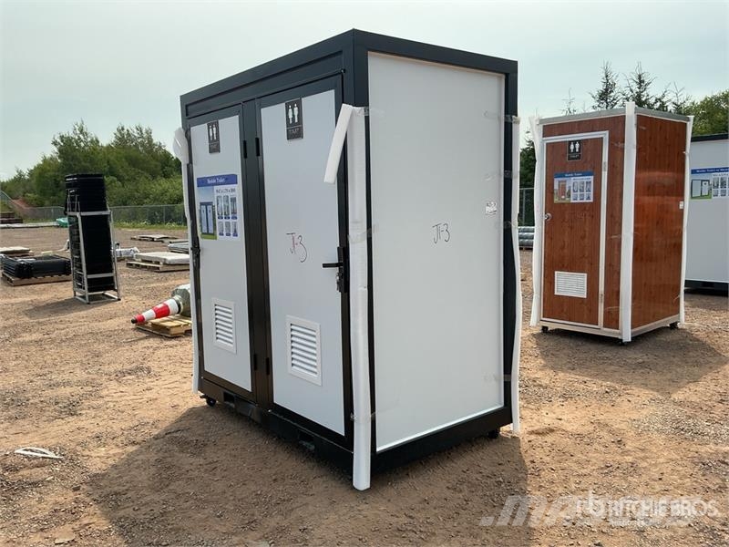 3 ft 2 in x 4 ft 2 Person Double Portable Toilet ( Drugi deli