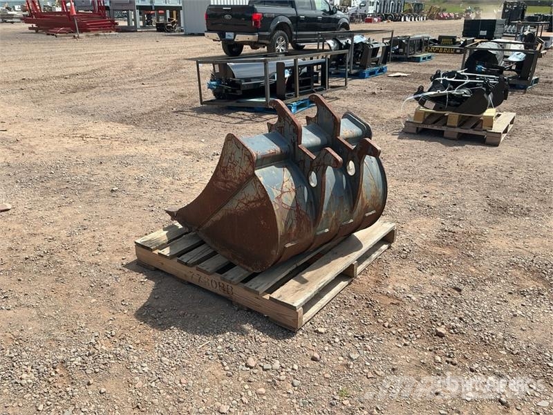 30 in Digging Excavator Bucket Godet