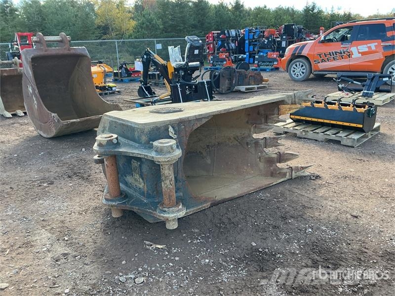 34 in V-Ditching Excavator Bucket Kašike / Korpe