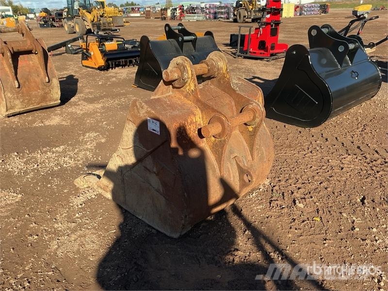 36 in Digging Excavator Bucket Kašike / Korpe