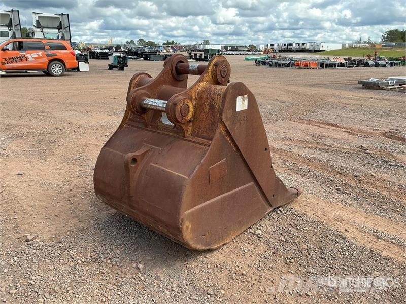  38 in Q/C Digging Excavator Bucket 挖斗