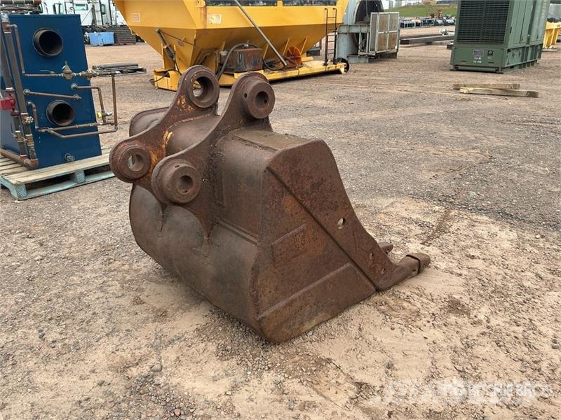 43 in Digging Excavator Bucket Buckets