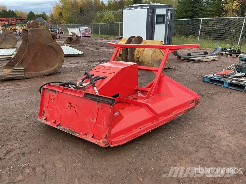 60 in Skid Steer Brush Cutter Навісні та причіпні косарки