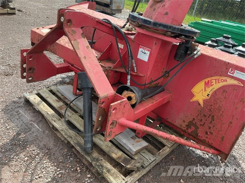 7 ft 2 in Snow Blower - Fits Tractor Lumefreesid