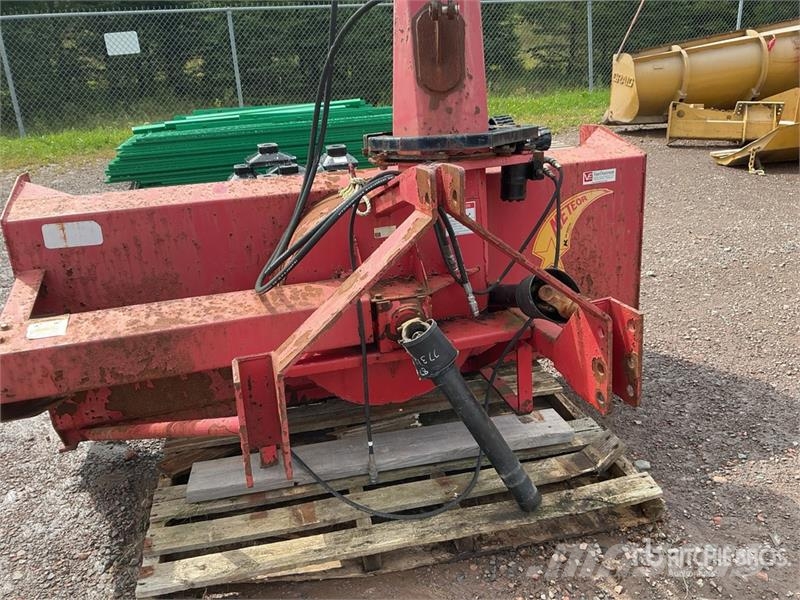 7 ft 2 in Snow Blower - Fits Tractor Lumefreesid