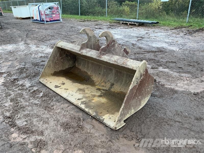 71 in Q/C Cleanup Excavator Bucket Kašike / Korpe