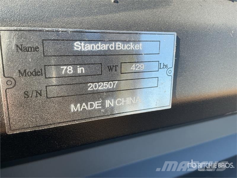  78 in Skid Steer Bucket (Unused) 挖斗