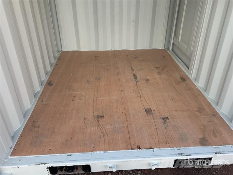 8 ft Storage Container Varastokontit