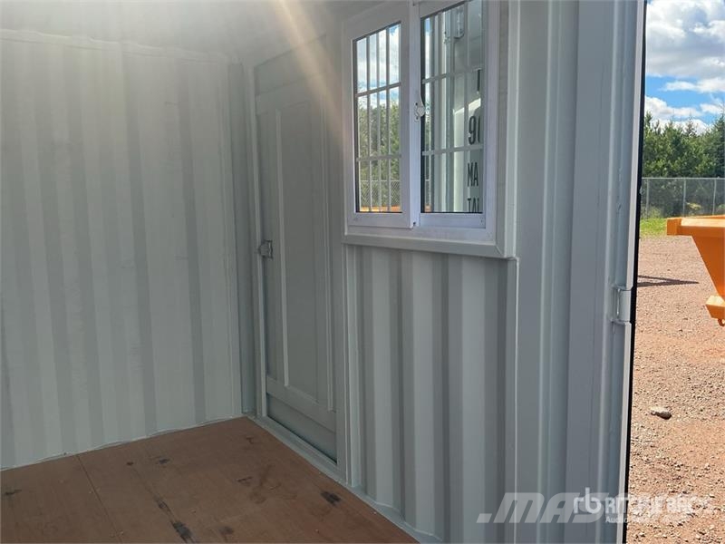 8 ft Storage Container Varastokontit