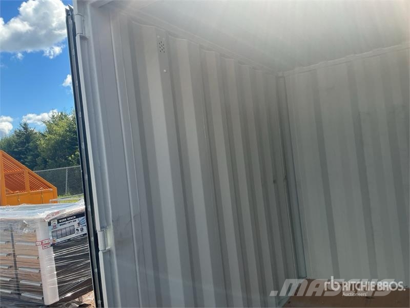 8 ft Storage Container Varastokontit