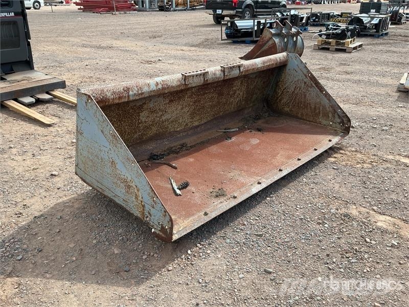 87 in Skid Steer Bucket Godet