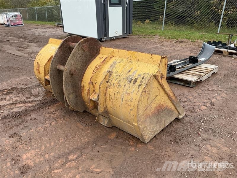  91 in Q/C Cleanup Excavator Bucket دلاء