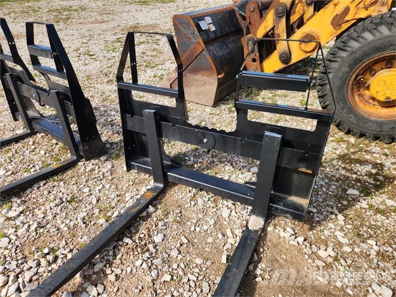 AGT 48 in Skid Steer Forks (Unused) Fourche