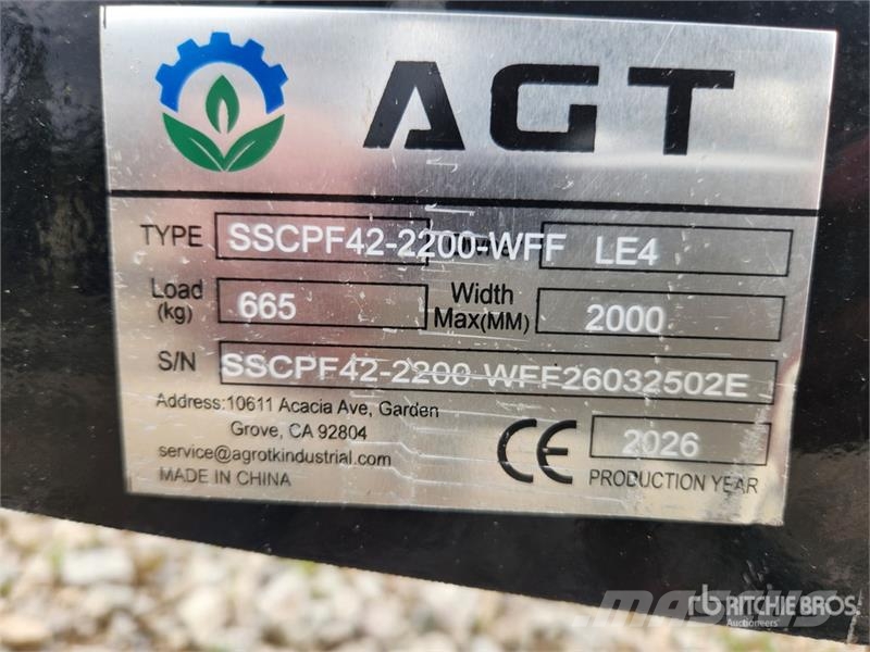 AGT 48 in Skid Steer Forks (Unused) Fourche