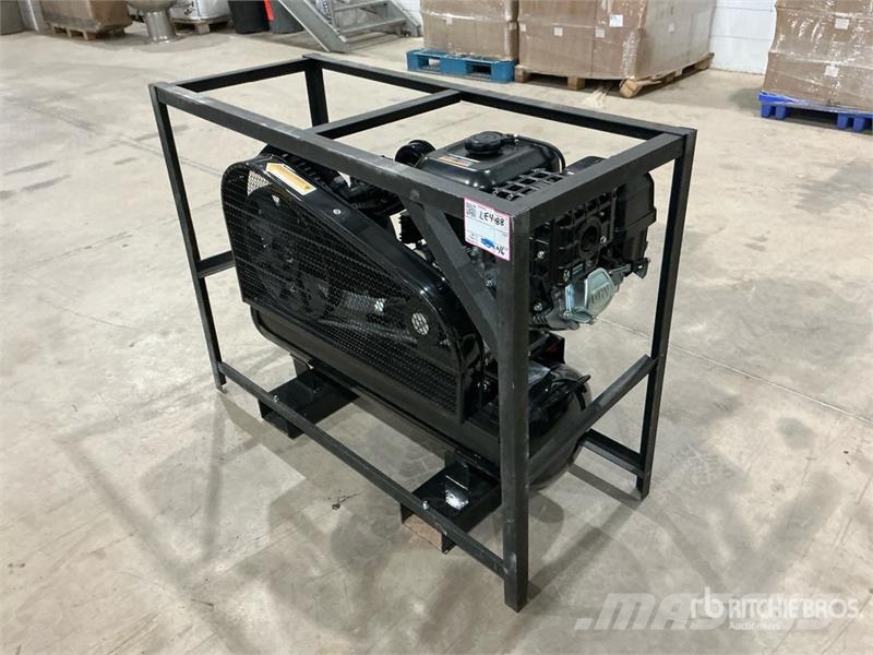 AGT AC 40 gal Air Compressor (Unused) Compressors