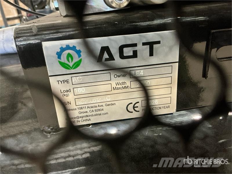 AGT AC 40 gal Air Compressor (Unused) Compressors