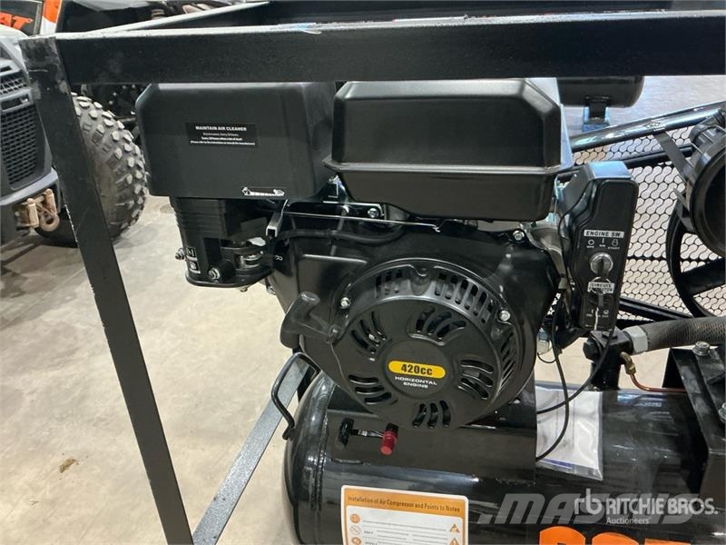 AGT AC 40 gal Air Compressor (Unused) Compressors