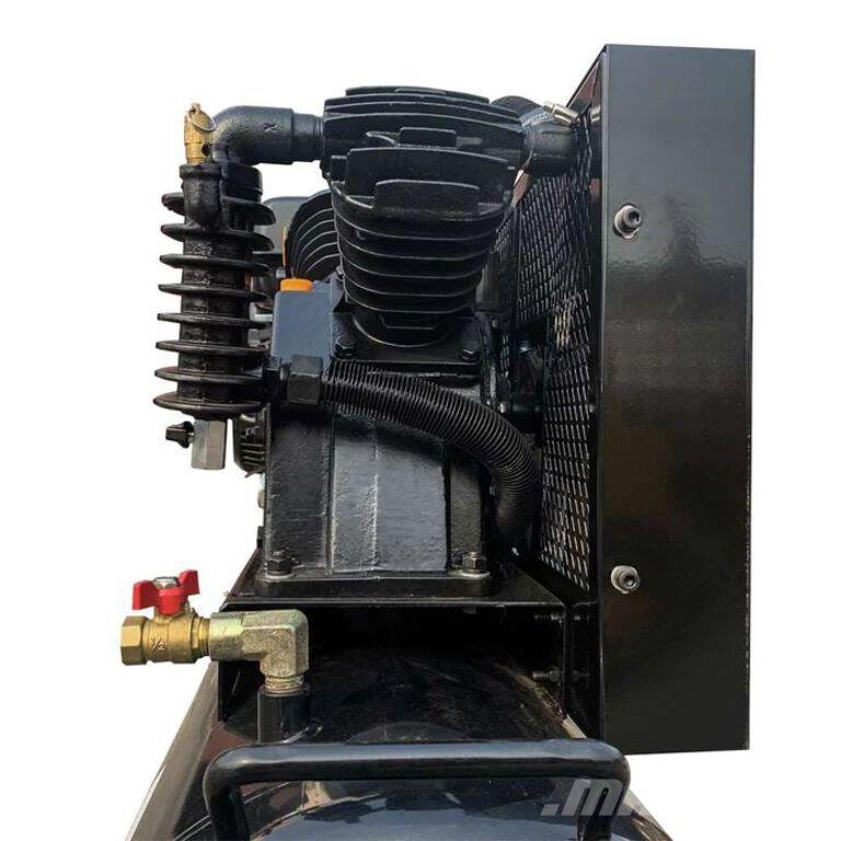 AGT AC 40 gal Air Compressor (Unused) Kompresory