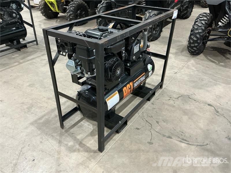 AGT AC 40 gal Air Compressor (Unused) Compressors
