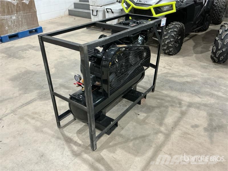 AGT AC 40 gal Air Compressor (Unused) Compressors