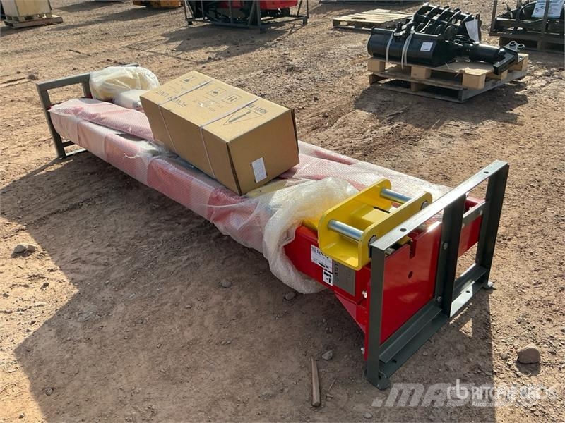 AGT ATK-B1000 2 Post 10000 lb Vehicle Lift (Unused) 建筑机械-其他