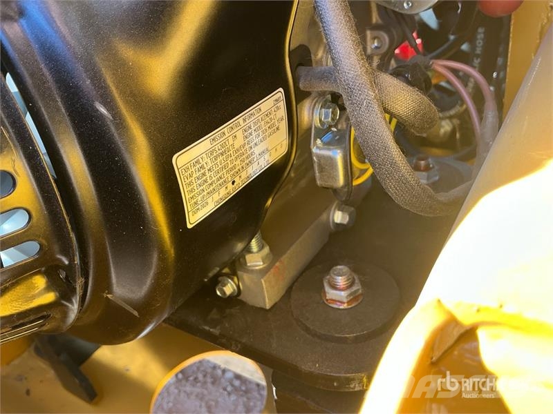 AGT MX-MRT14 Mini Compact Track Loader (Unused) Skid steer loaders
