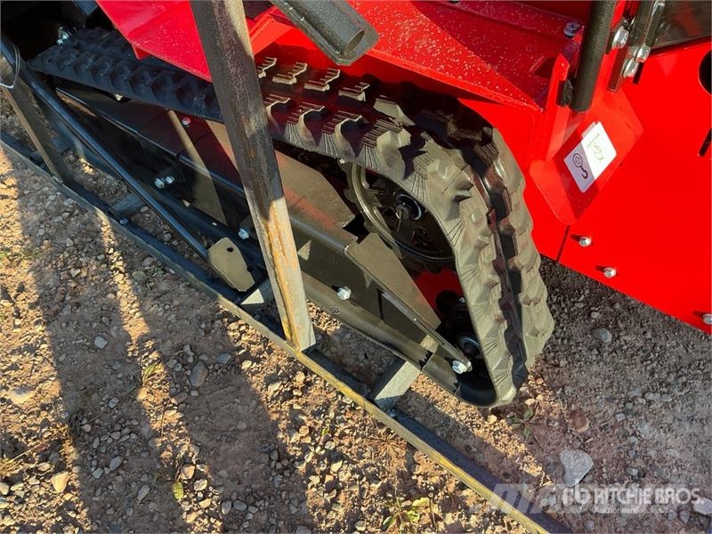 AGT SDA-140T Mini Compact Track Loader (Unused) Šmykom riadené nakladače