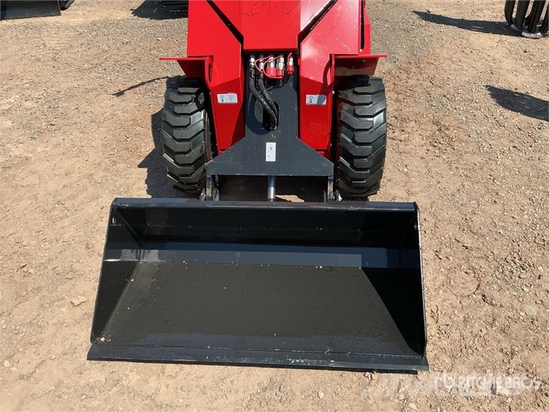 AGT SDA140W Mini Wheel Loader (Unused) Pale gommate