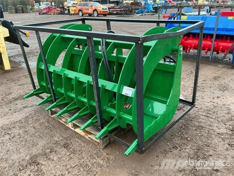 AGT SRR72 72 in Root Skid Steer Grapple (Unused) Pinzas