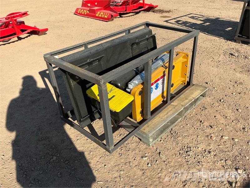 AGT SSHH680 Skid Steer Breaker (Unused) Āmuri/Drupinātāji