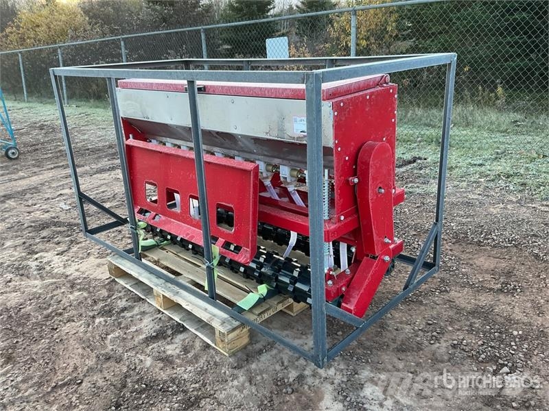 AGT STSD10 70 in 3-Point & Skid Steer Seeder (Unused) Sējmašīnas