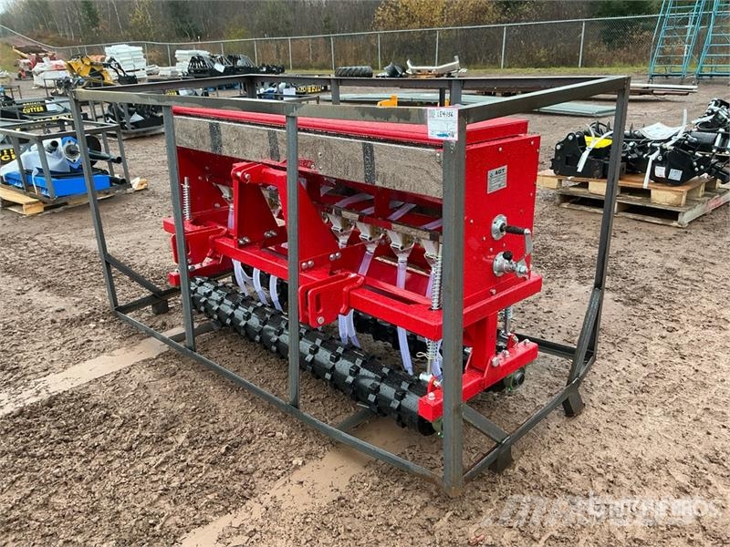 AGT STSD10 70 in 3-Point & Skid Steer Seeder (Unused) Sembradoras