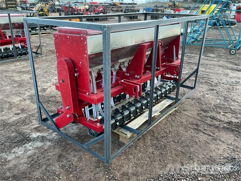 AGT STSD10 70 in 3-Point & Skid Steer Seeder (Unused) Sējmašīnas