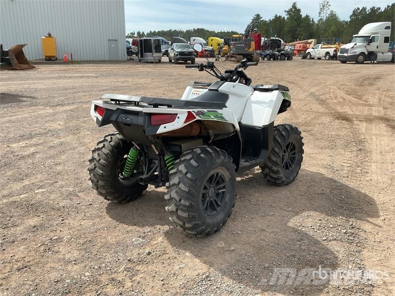 Arctic Cat Alterra 700 4x4 ATV Terenska vozila