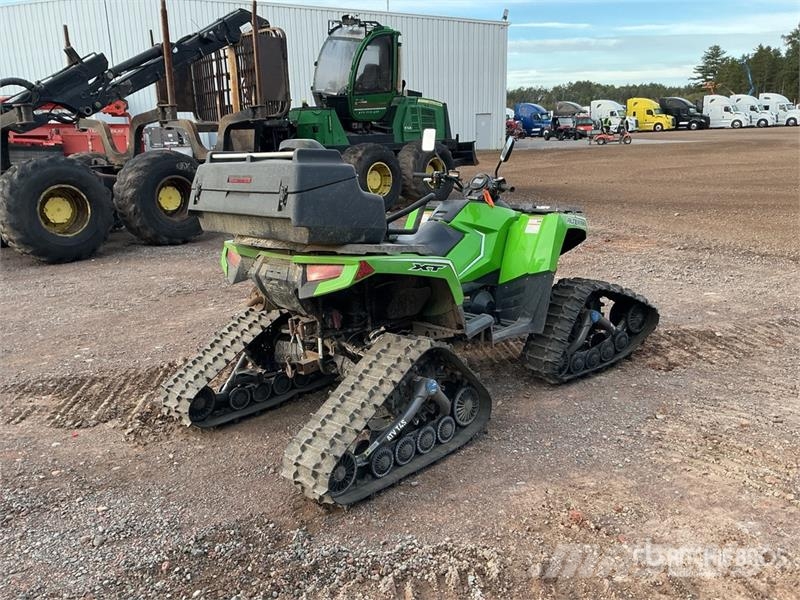 Arctic Cat TRV 700 4x4 ATV Terénní vozidla