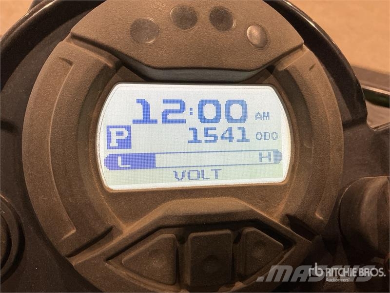 Arctic Cat TRV 700 4x4 ATV Terénní vozidla