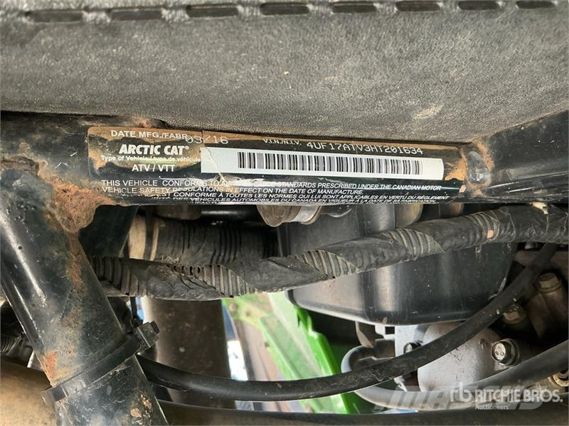 Arctic Cat TRV 700 Tracked ATV Mönkijät