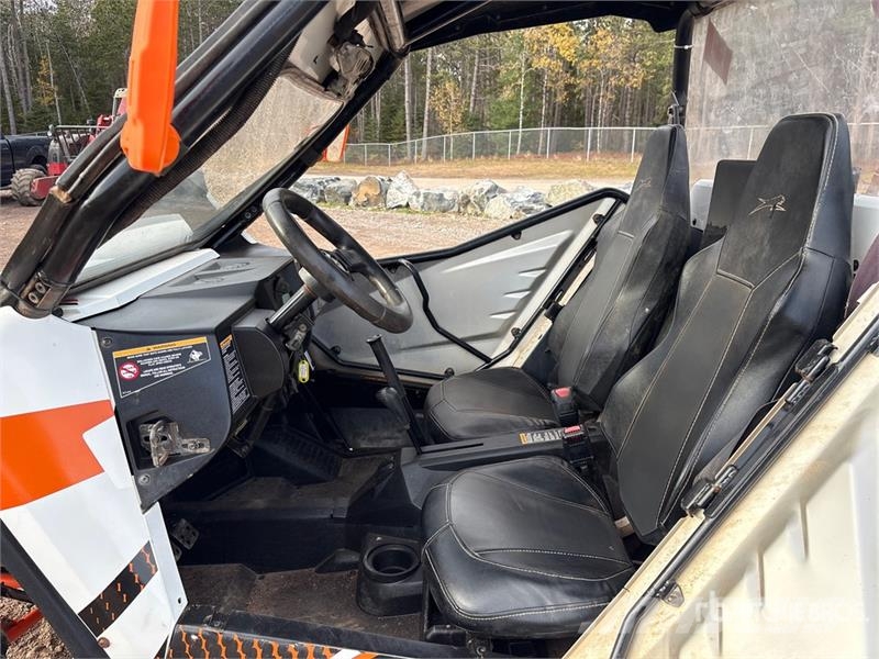 Arctic Cat Wild Cat 4x4 Side By Side Automobily