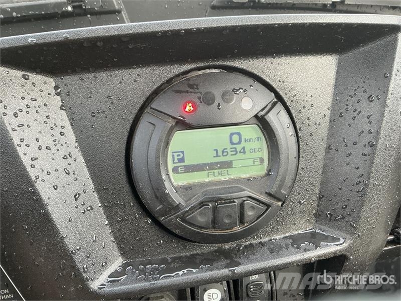 Arctic Cat Wildcat Trail XT 4x4 Side By Side Auto's