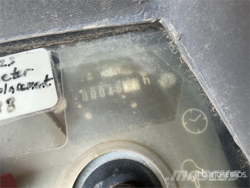 Atlas Copco XAS185CD7 185 cfm Mobile Air Compressor Воздушные компрессоры