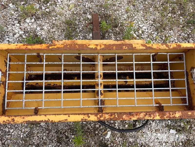 Bauman 440e Hydraulic Drop Spreader Landbrug - Andet