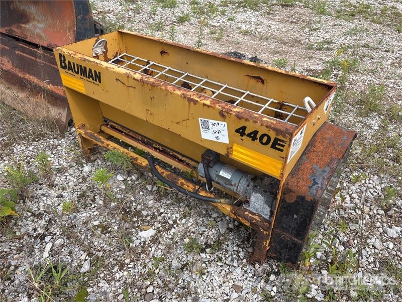 Bauman 440e Hydraulic Drop Spreader Landbrug - Andet