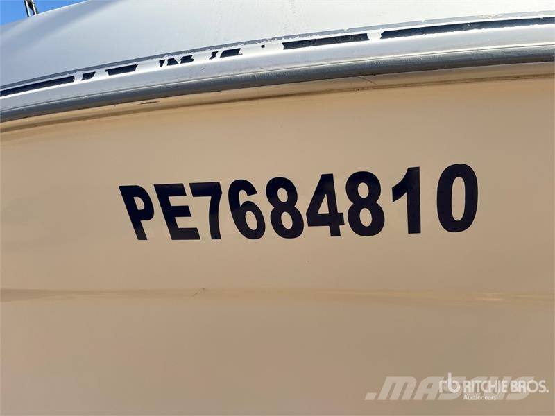  Bayliner 2355 23 ft Cruiser Otros componentes